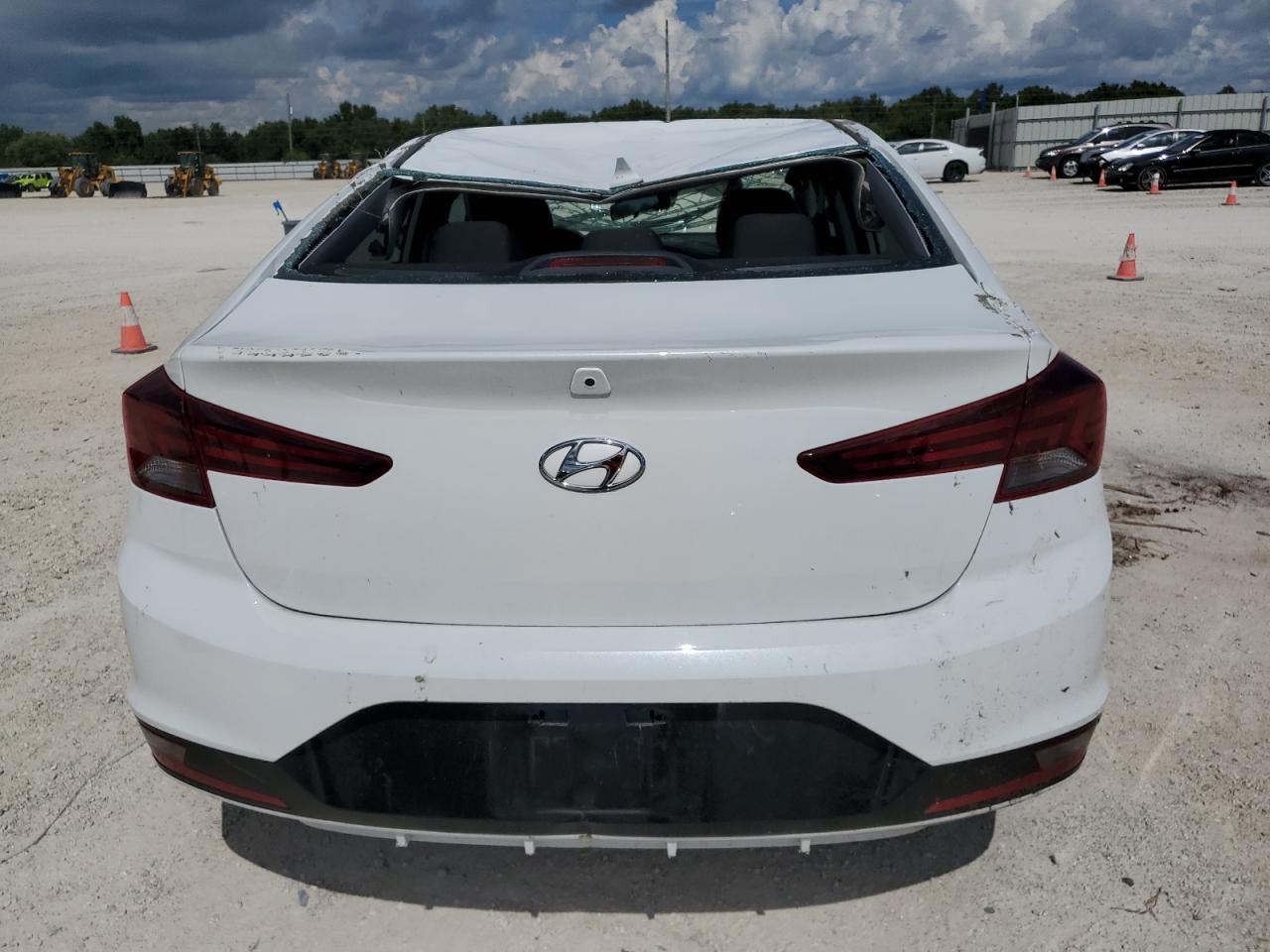 2020 Hyundai Elantra Sel VIN: 5NPD84LF7LH628002 Lot: 68206554