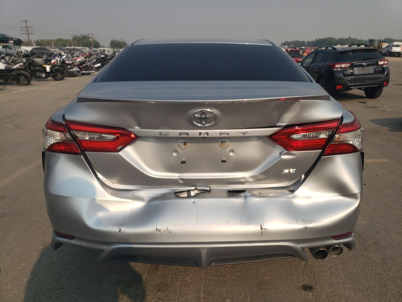 2018 Toyota Camry L VIN: 4T1B11HKXJU085856 Lot: 69627204