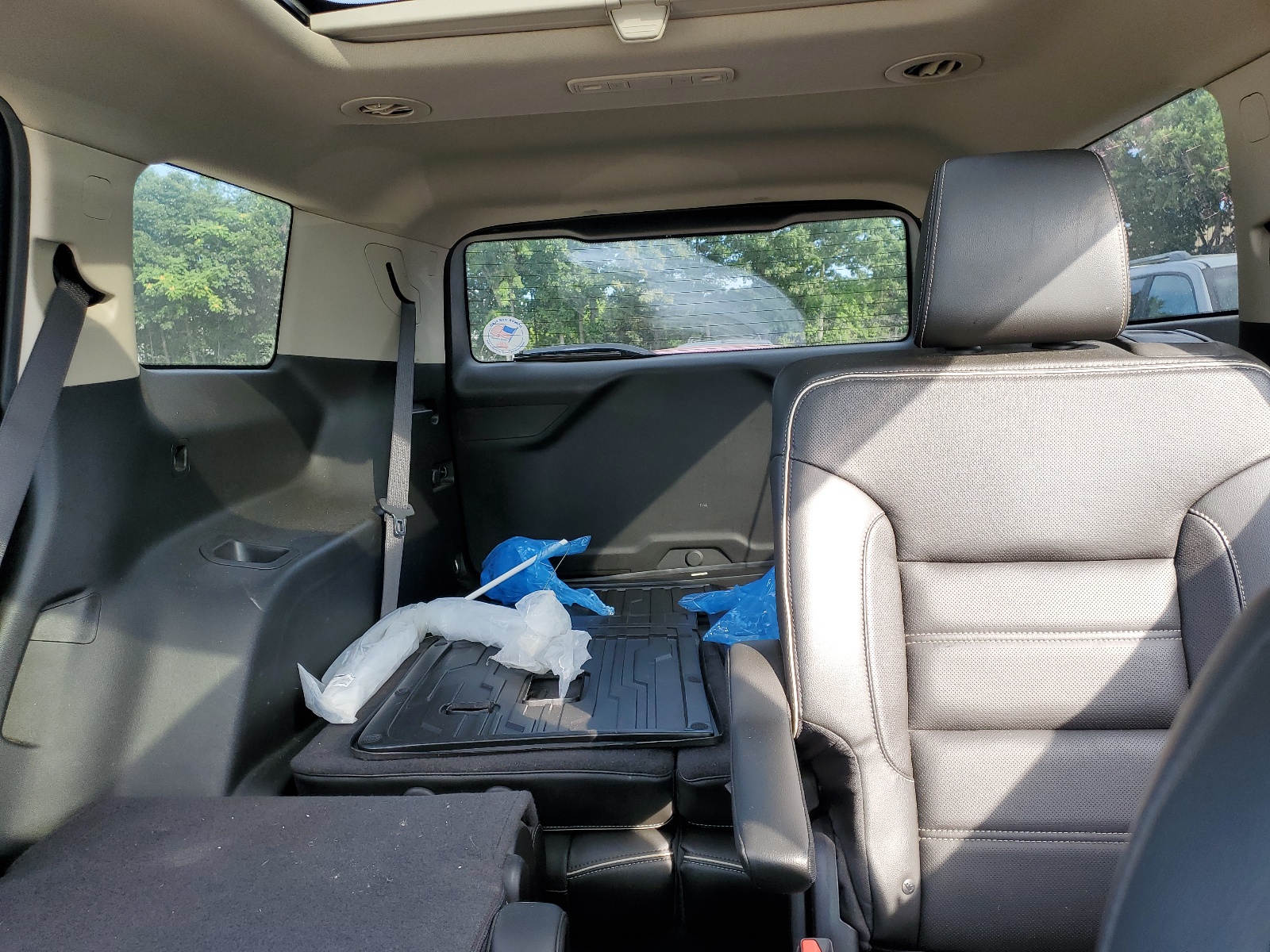 1GKKNXLS8HZ226735 2017 GMC Acadia Denali