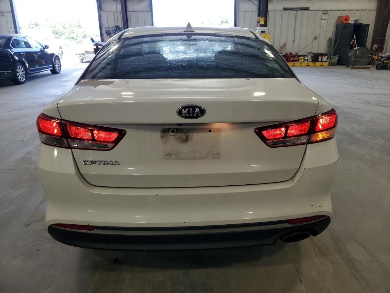 2016 Kia Optima Lx VIN: 5XXGT4L34GG024555 Lot: 68075454