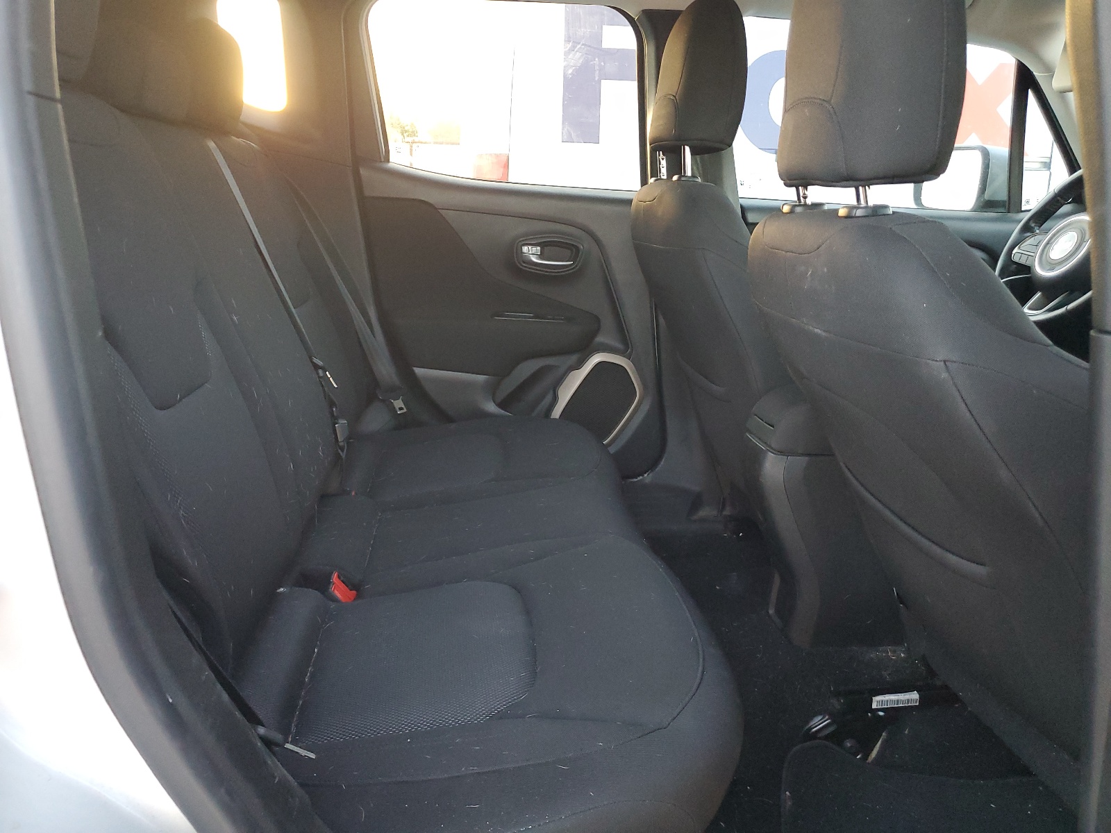 ZACCJBBT9GPD95135 2016 Jeep Renegade Latitude
