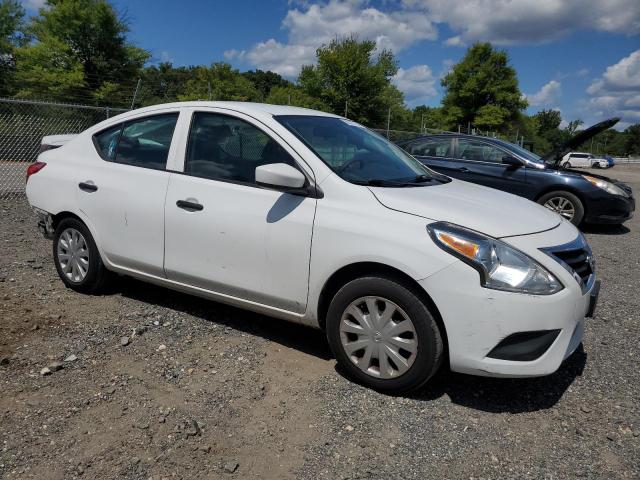  NISSAN VERSA 2018 Белы