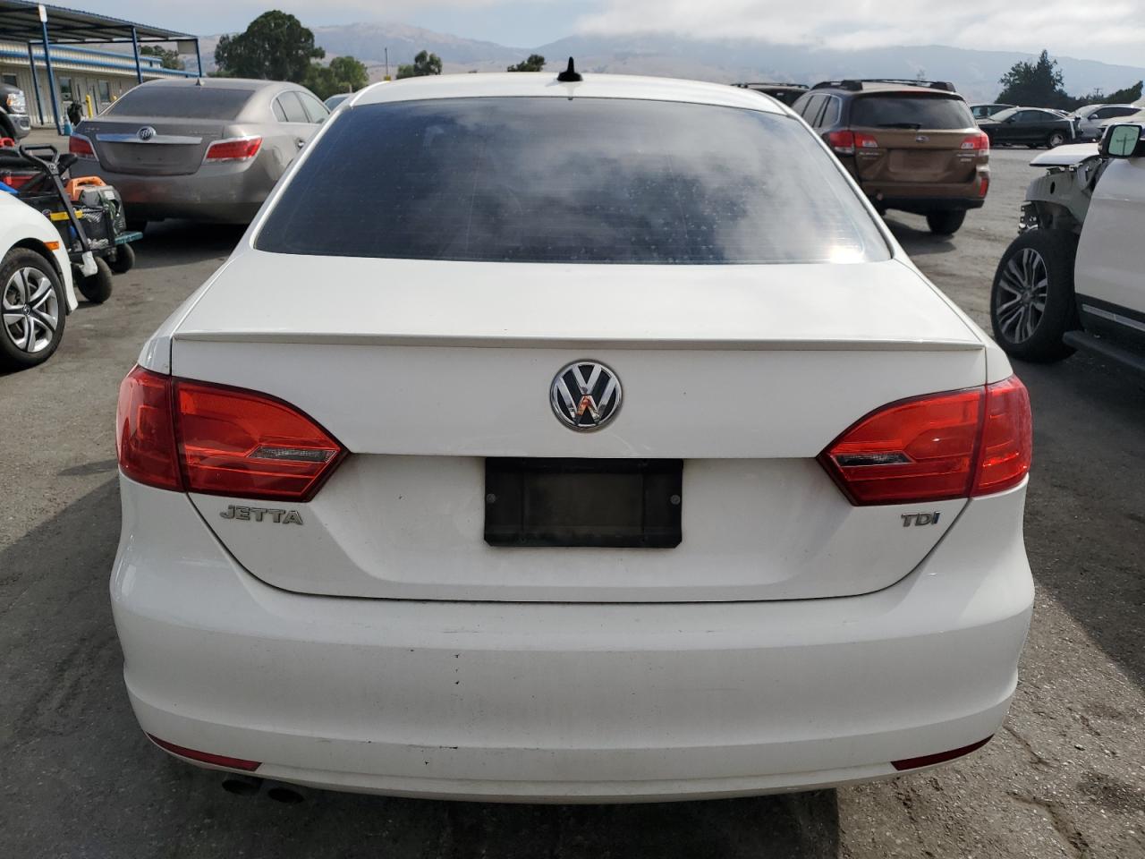 3VWLL7AJ0DM393941 2013 Volkswagen Jetta Tdi