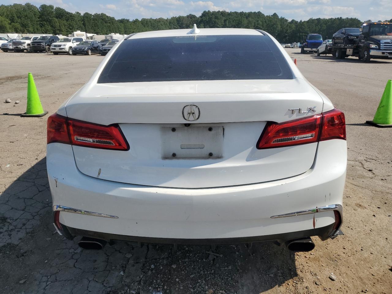 19UUB2F3XJA005289 2018 Acura Tlx