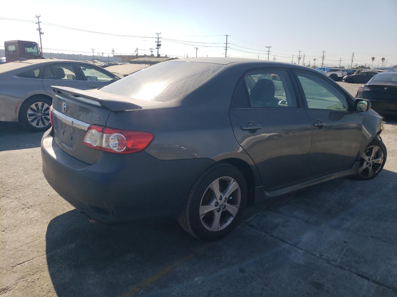 VIN 5YFBU4EE1DP175278 2013 TOYOTA COROLLA no.3