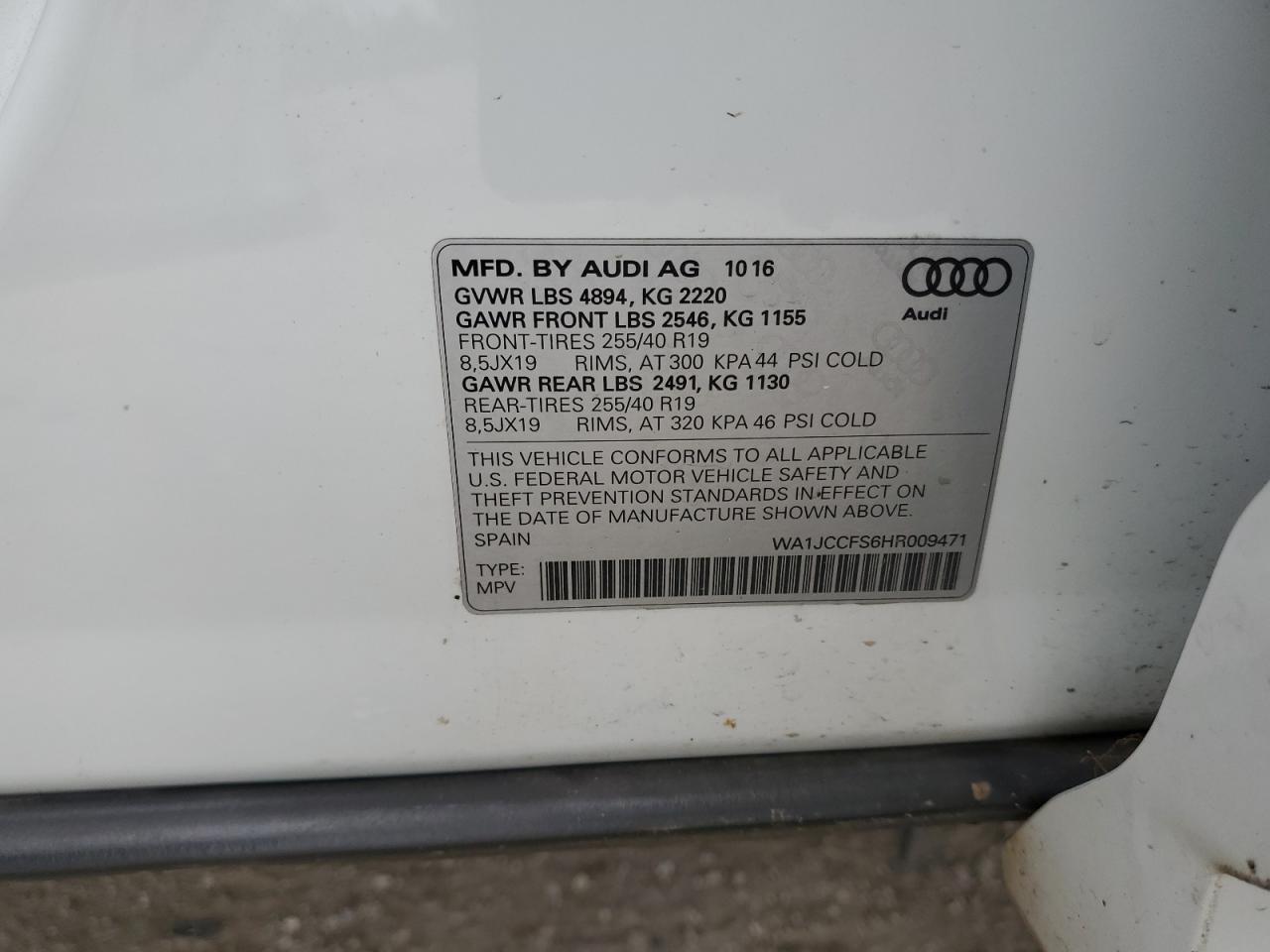 WA1JCCFS6HR009471 2017 Audi Q3 Premium Plus