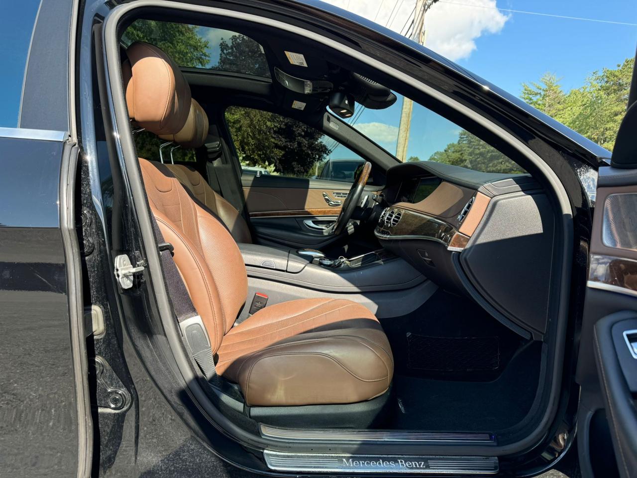 2015 Mercedes-Benz S 550 4Matic VIN: WDDUG8FB3FA180927 Lot: 66998324