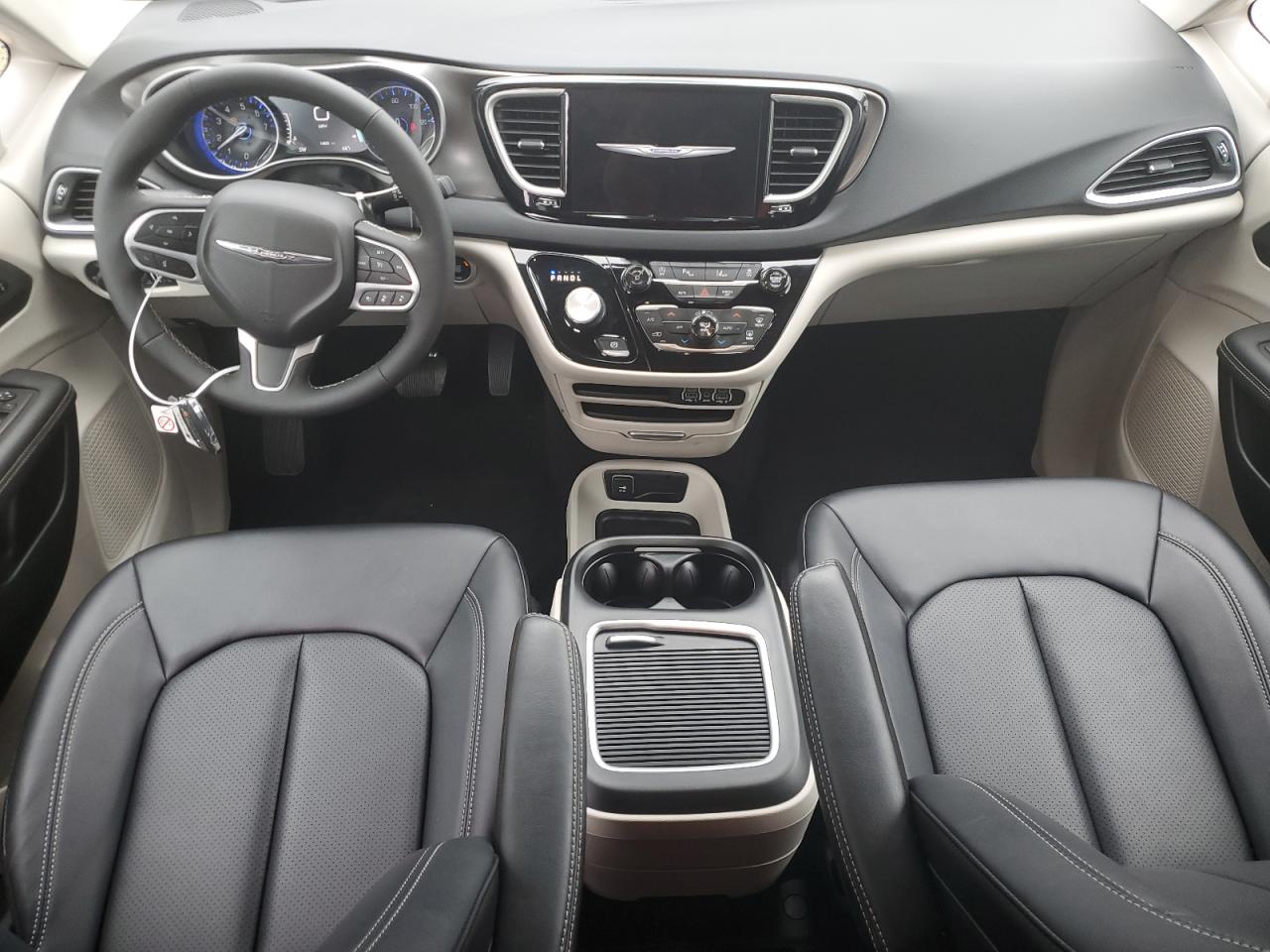 2024 Chrysler Pacifica Touring L VIN: 2C4RC1BG3RR136558 Lot: 67886614