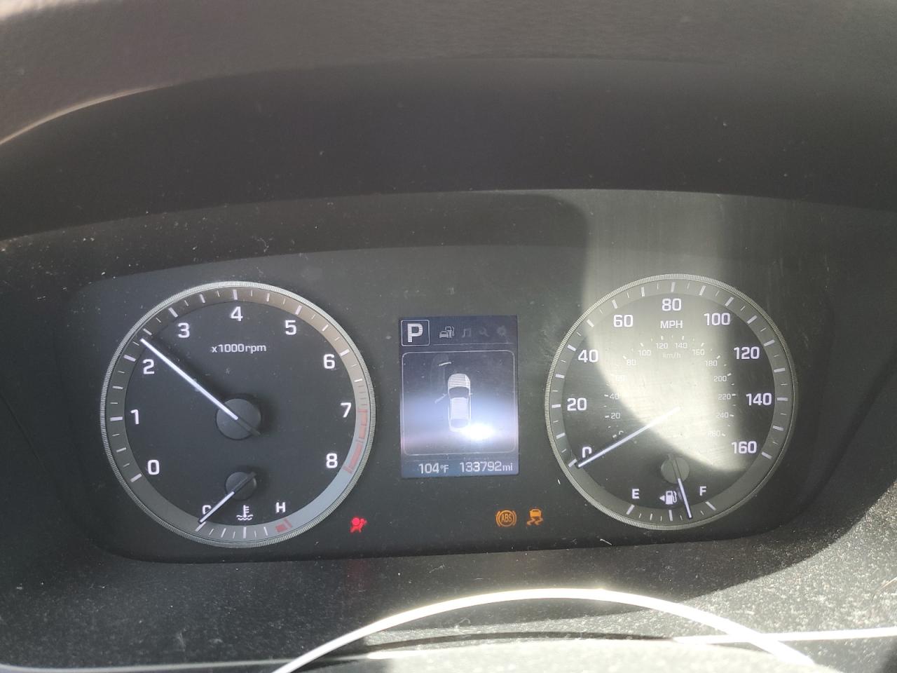 2016 Hyundai Sonata - Image 9