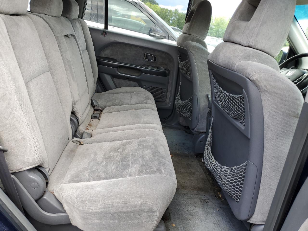 2004 Honda Pilot Ex VIN: 2HKYF18404H566974 Lot: 66812884