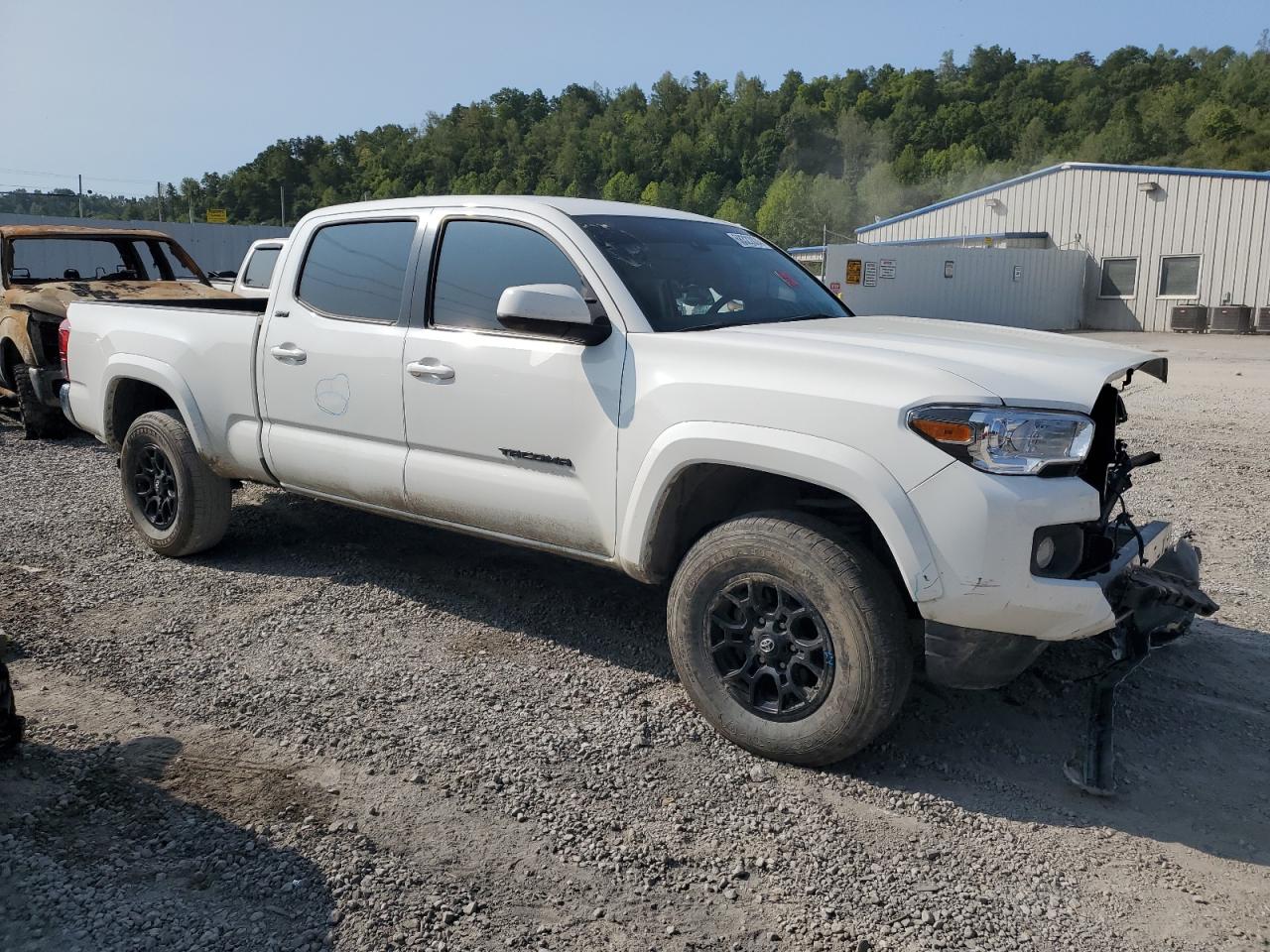 2022 Toyota Tacoma - Image 4