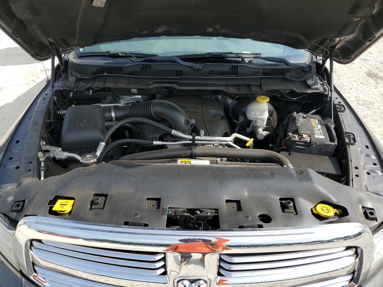 3C6RR7LT4GG376953 2016 Ram 1500 Slt