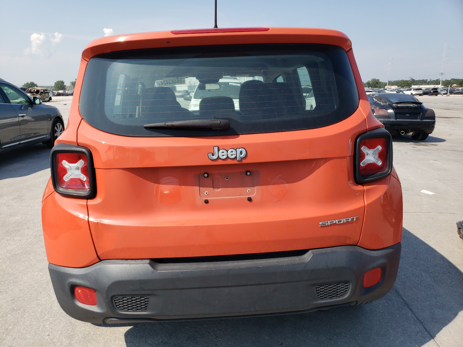 ZACCJAATXGPD47980 2016 Jeep Renegade Sport