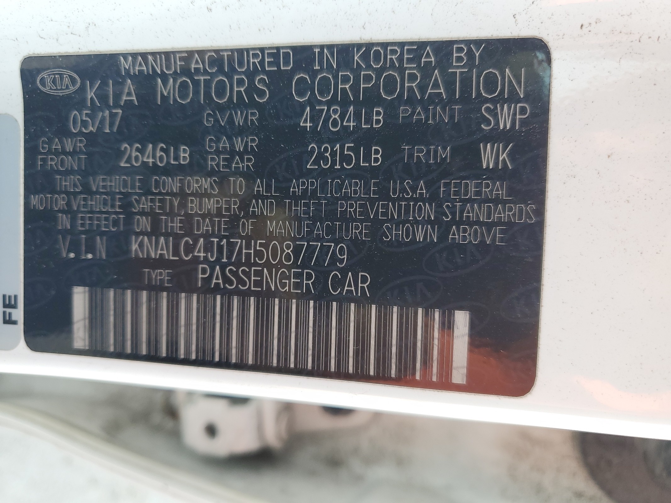 KNALC4J17H5087779 2017 Kia Cadenza Premium