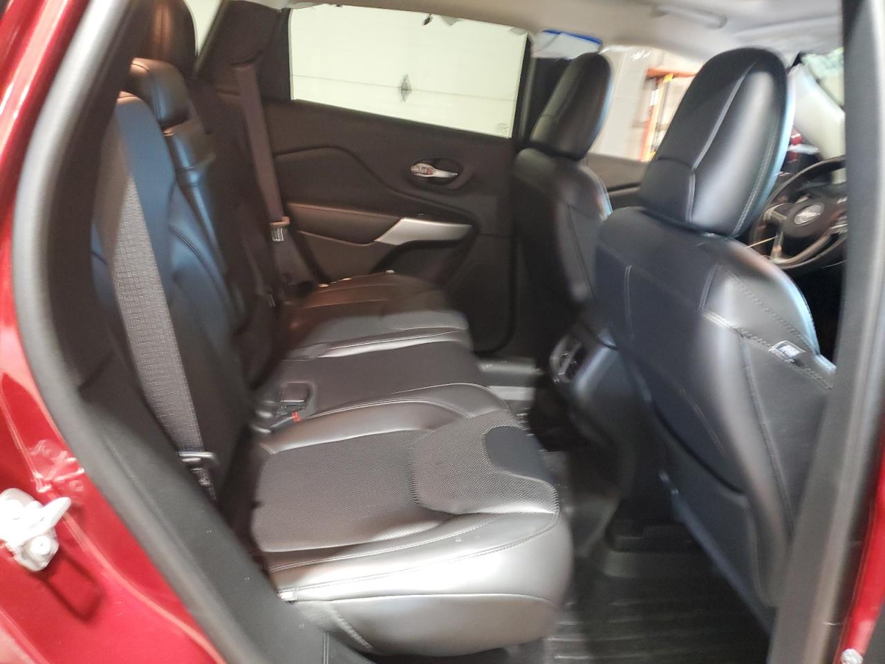 2016 Jeep Cherokee Overland VIN: 1C4PJMJS8GW345044 Lot: 66146254