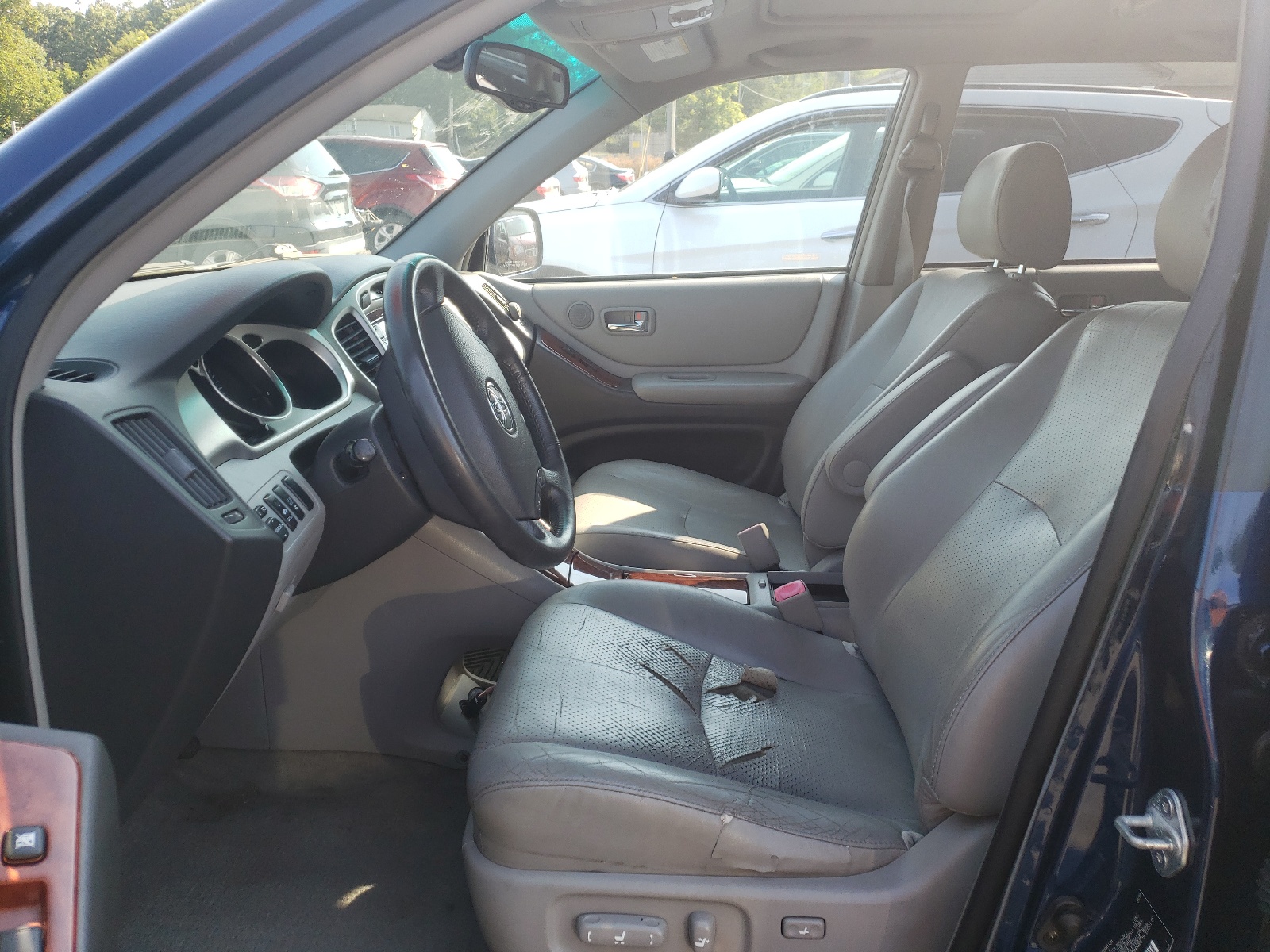 JTEEP21A150079332 2005 Toyota Highlander Limited