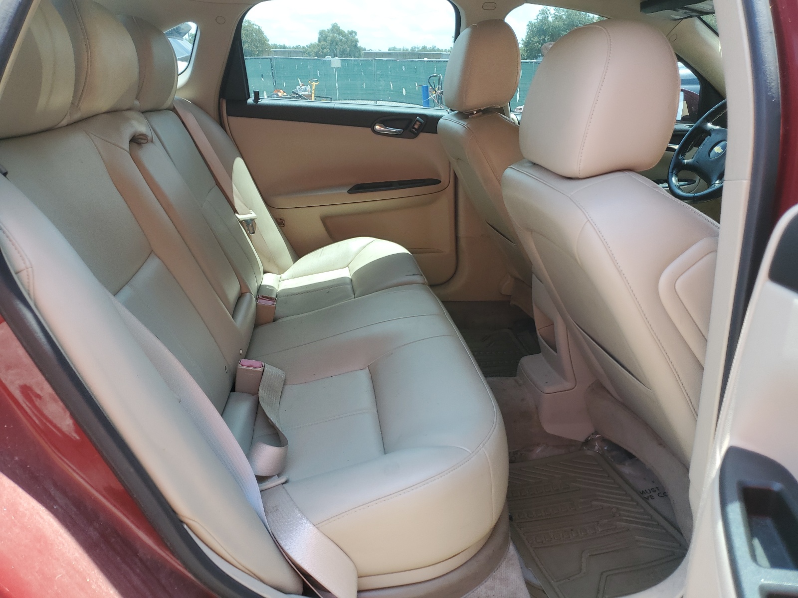 2G1WB5EK1B1136827 2011 Chevrolet Impala Lt