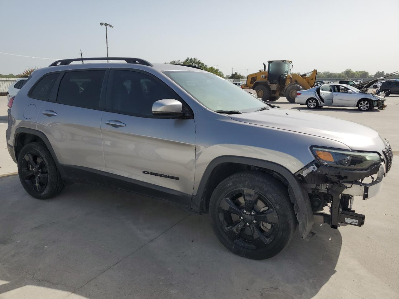 2020 Jeep Cherokee Latitude Plus vin: 1C4PJLLB4LD547134