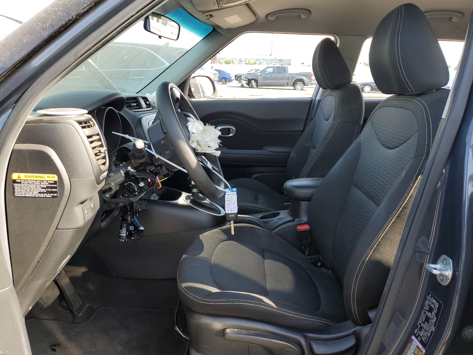 KNDJP3A56G7273599 2016 Kia Soul +