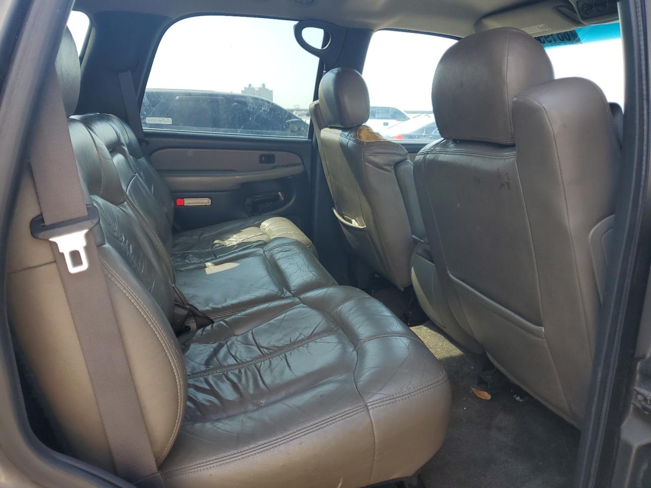 2000 Chevrolet Tahoe C1500 VIN: 1GNEC13T5YJ169596 Lot: 66195604