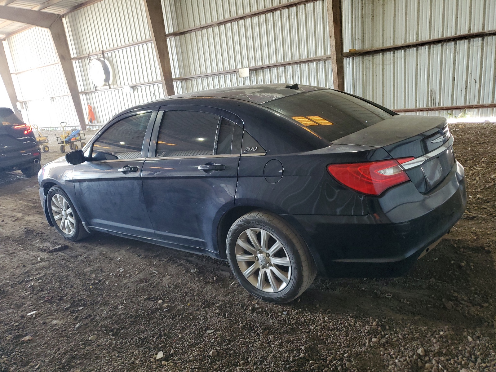 2013 Chrysler 200 Lx vin: 1C3CCBAB5DN646809