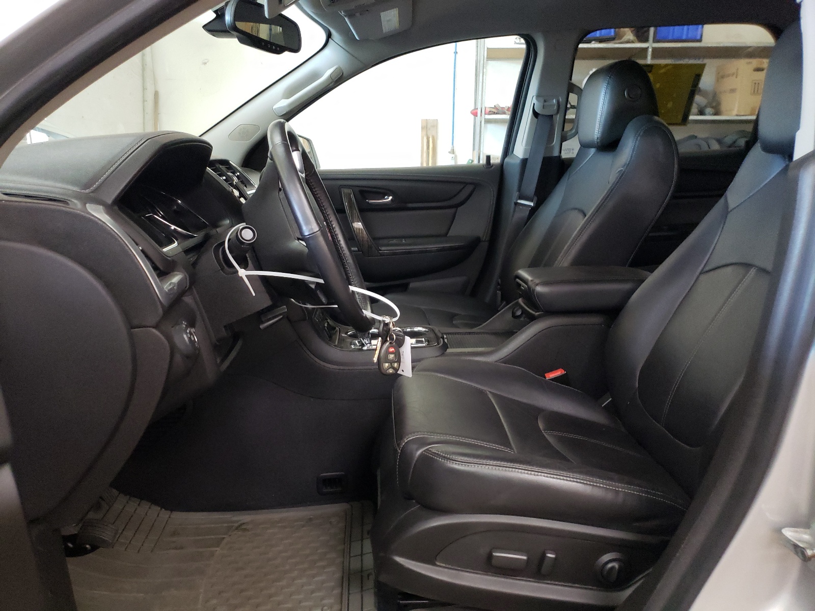 1GKKVSKD5HJ308555 2017 GMC Acadia Limited Slt-2