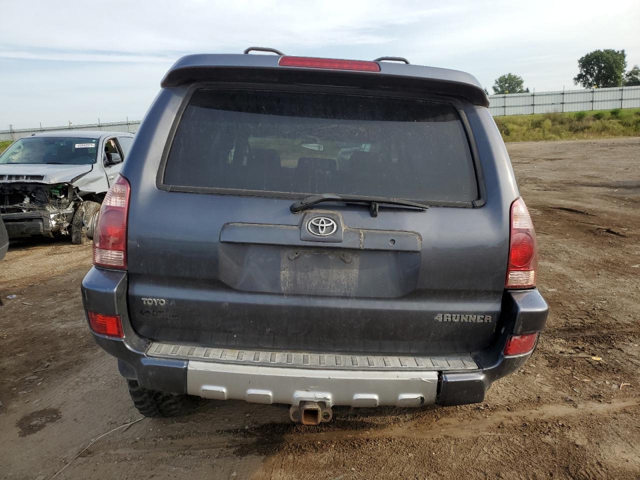 JTEBU14R440021821 2004 Toyota 4Runner Sr5