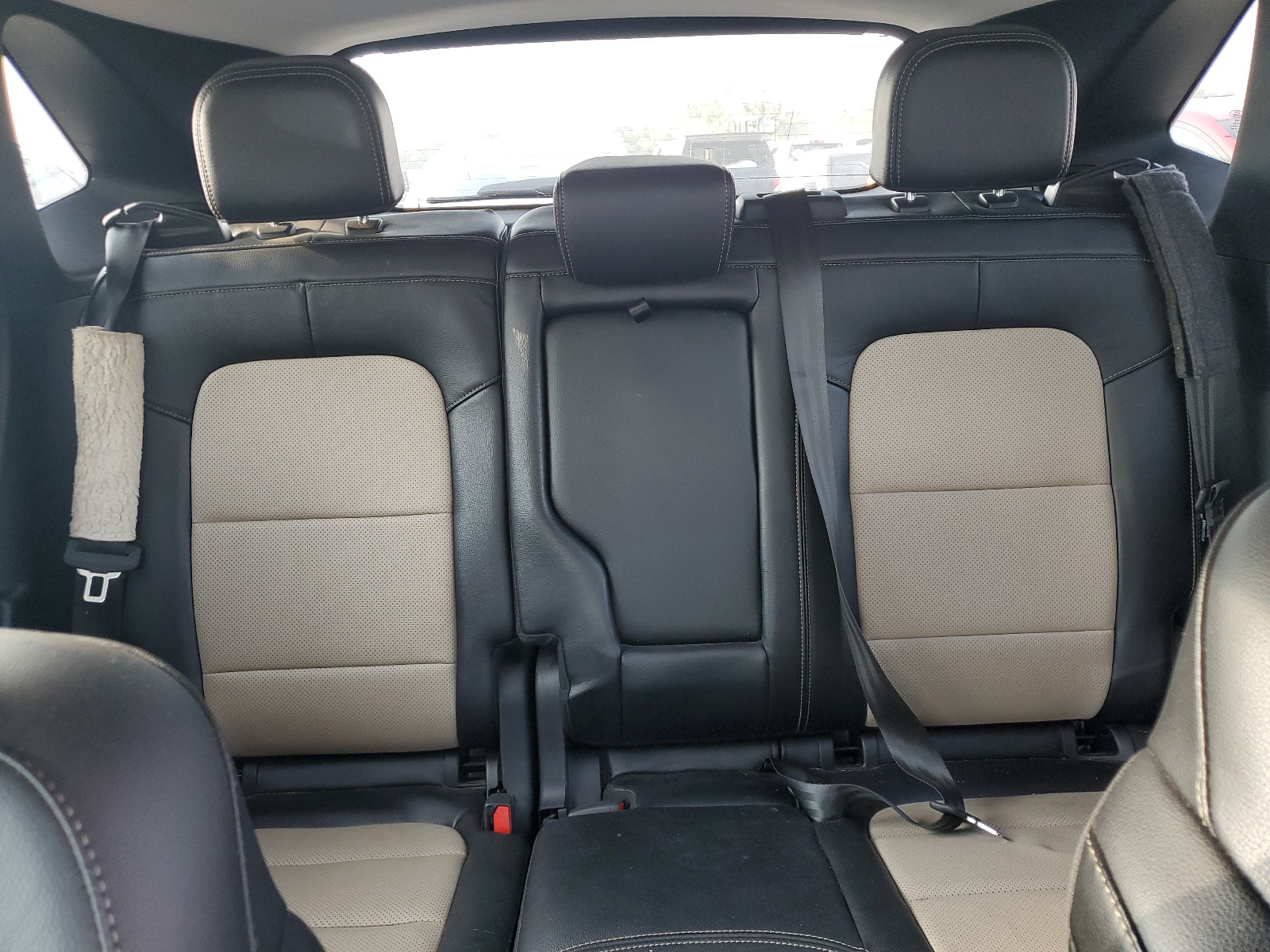 1FMCU0DZ9MUB05561 2021 Ford Escape Titanium