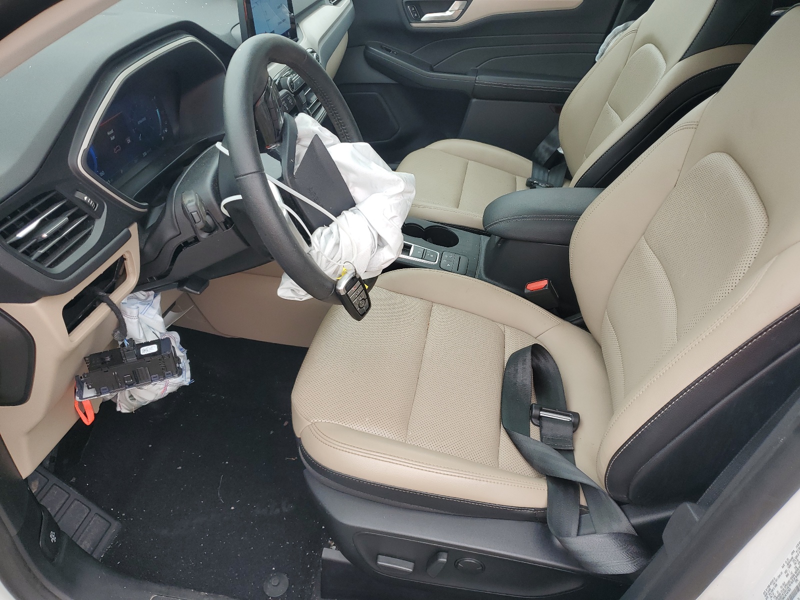 1FMCU0H62MUA14793 2021 Ford Escape Sel