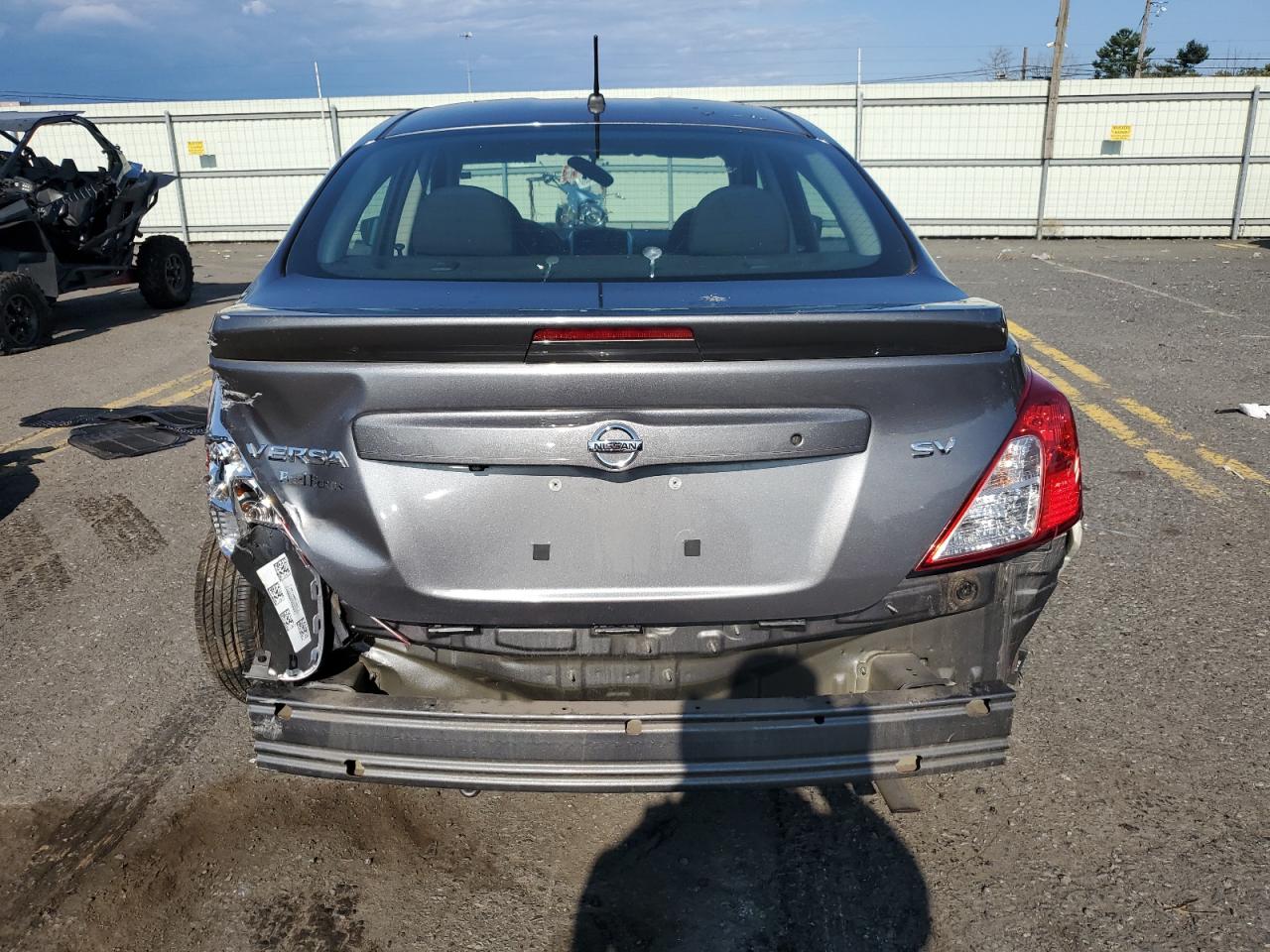 2018 Nissan Versa S VIN: 3N1CN7AP3JL886583 Lot: 68571444