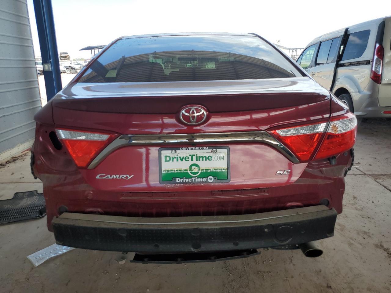 4T1BF1FK2FU906752 2015 Toyota Camry Le