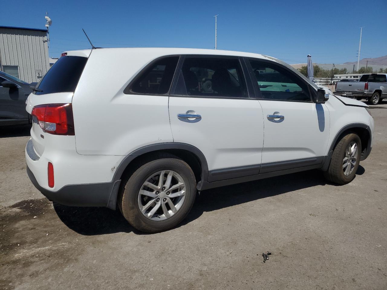 2014 Kia Sorento Lx VIN: 5XYKT3A62EG486588 Lot: 68760554