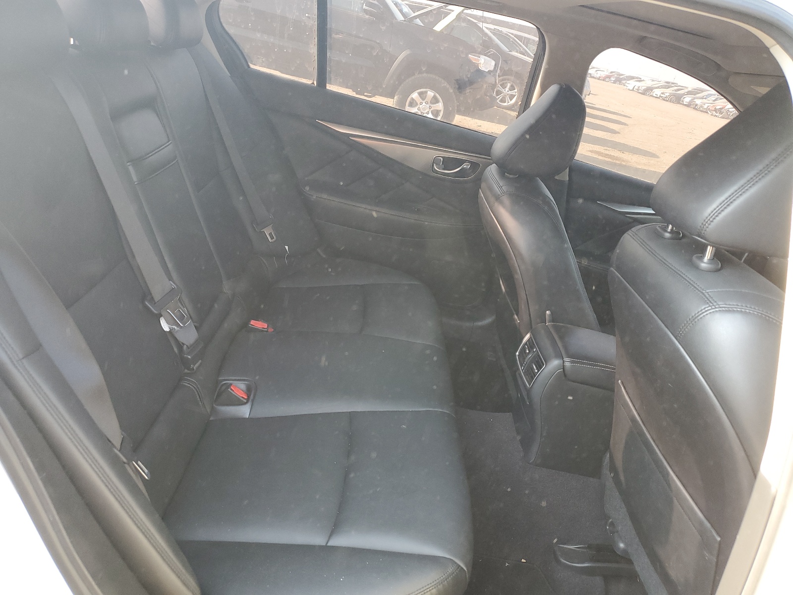 JN1EV7AR3HM838981 2017 Infiniti Q50 Premium