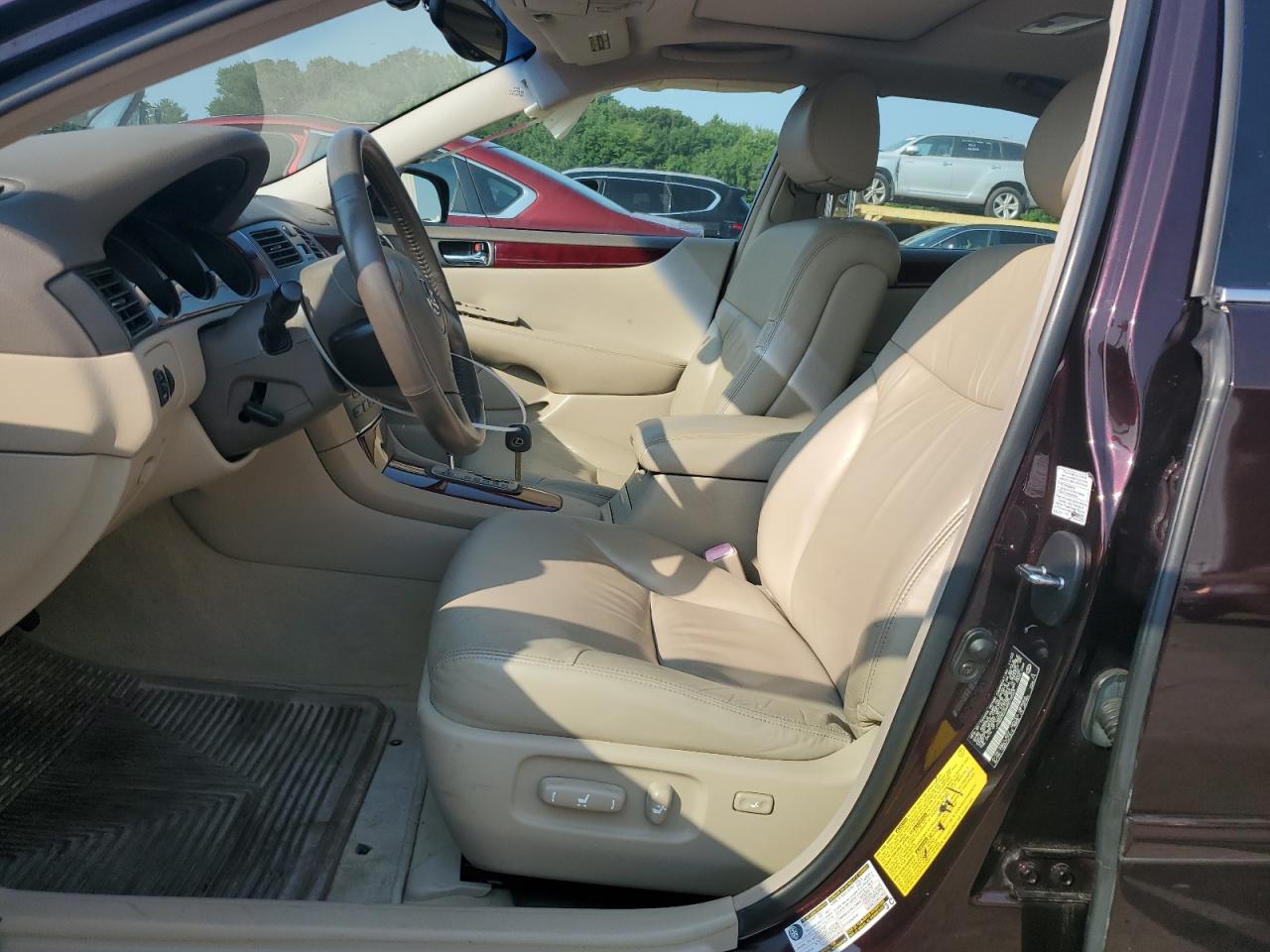 2004 Lexus Es 330 VIN: JTHBA30G645018563 Lot: 65416984