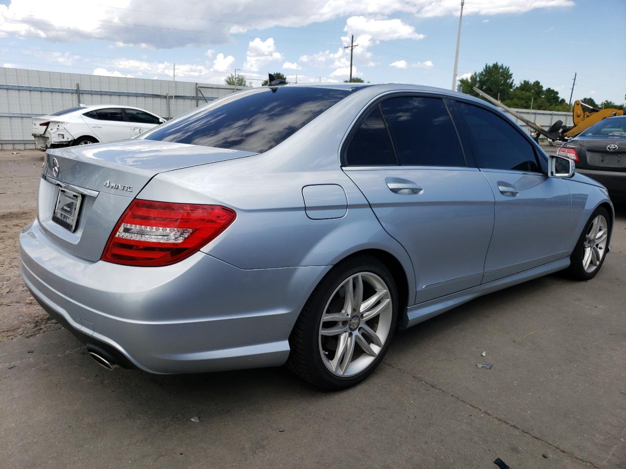 VIN WDDGF8AB7DA788356 2013 MERCEDES-BENZ C-CLASS no.3