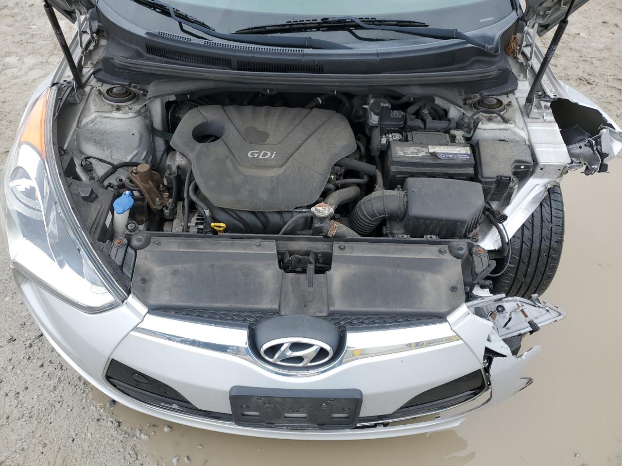 KMHTC6AD6FU233421 2015 Hyundai Veloster