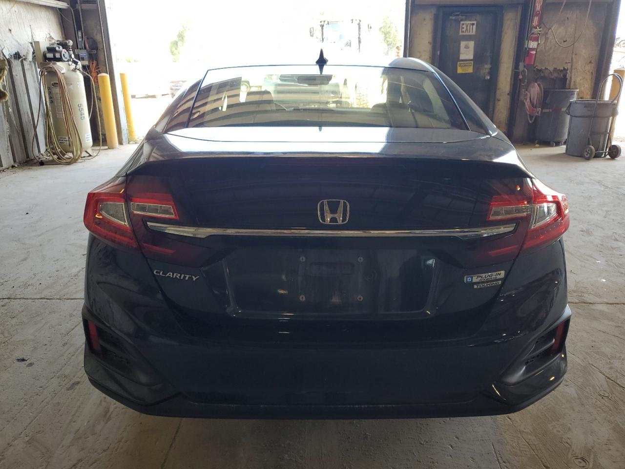 JHMZC5F30JC003900 2018 Honda Clarity Touring