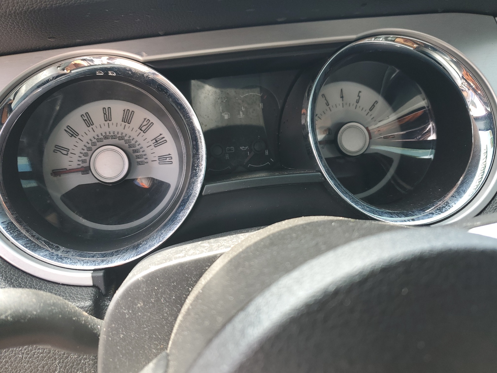 1ZVBP8AM9B5101240 2011 Ford Mustang