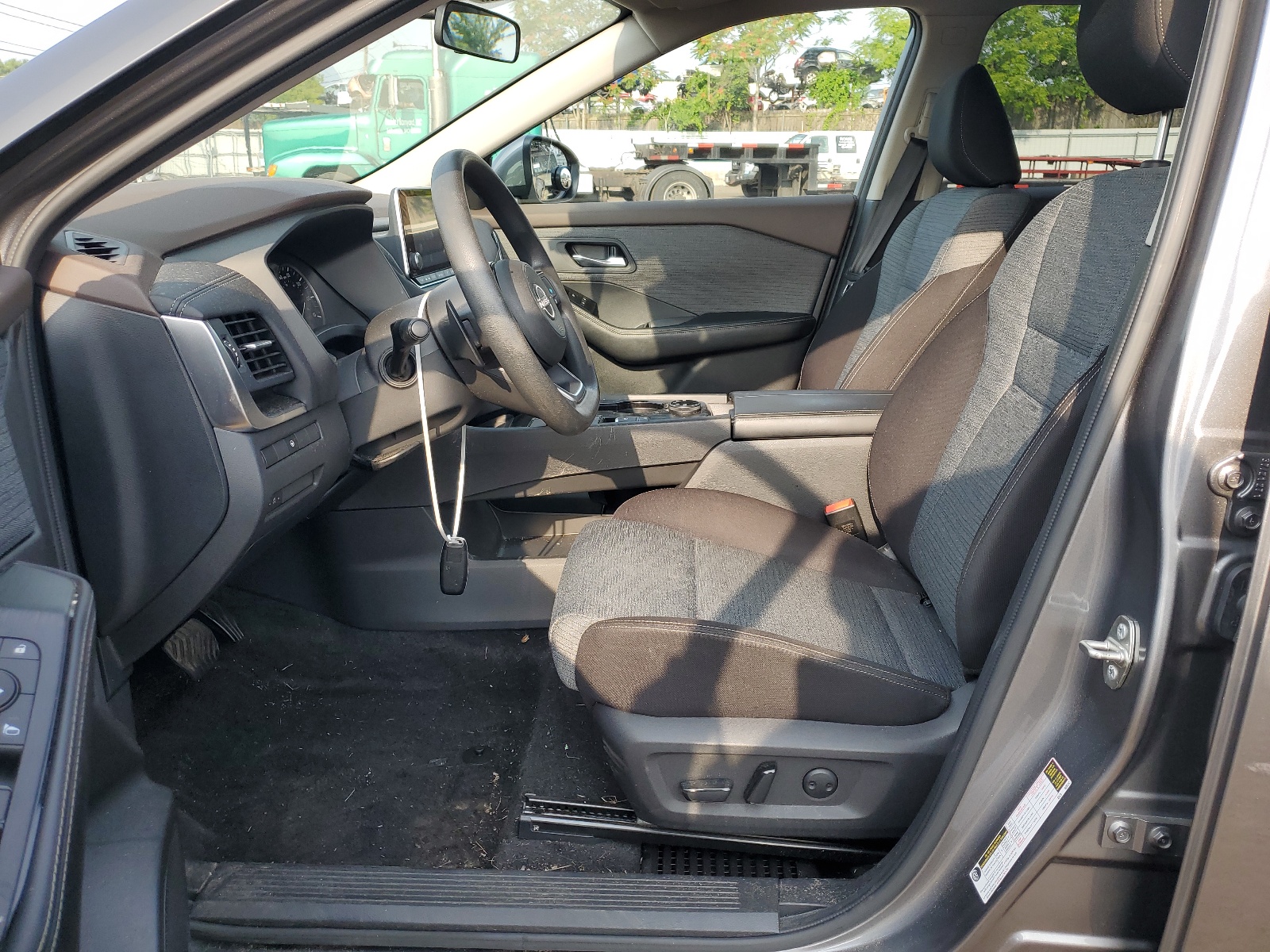 JN8BT3BB6PW459139 2023 Nissan Rogue Sv