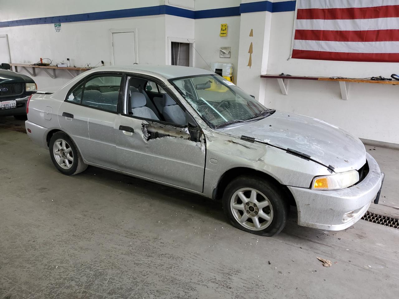 2000 Mitsubishi Mirage De VIN: JA3AY26C9YU060680 Lot: 67610754