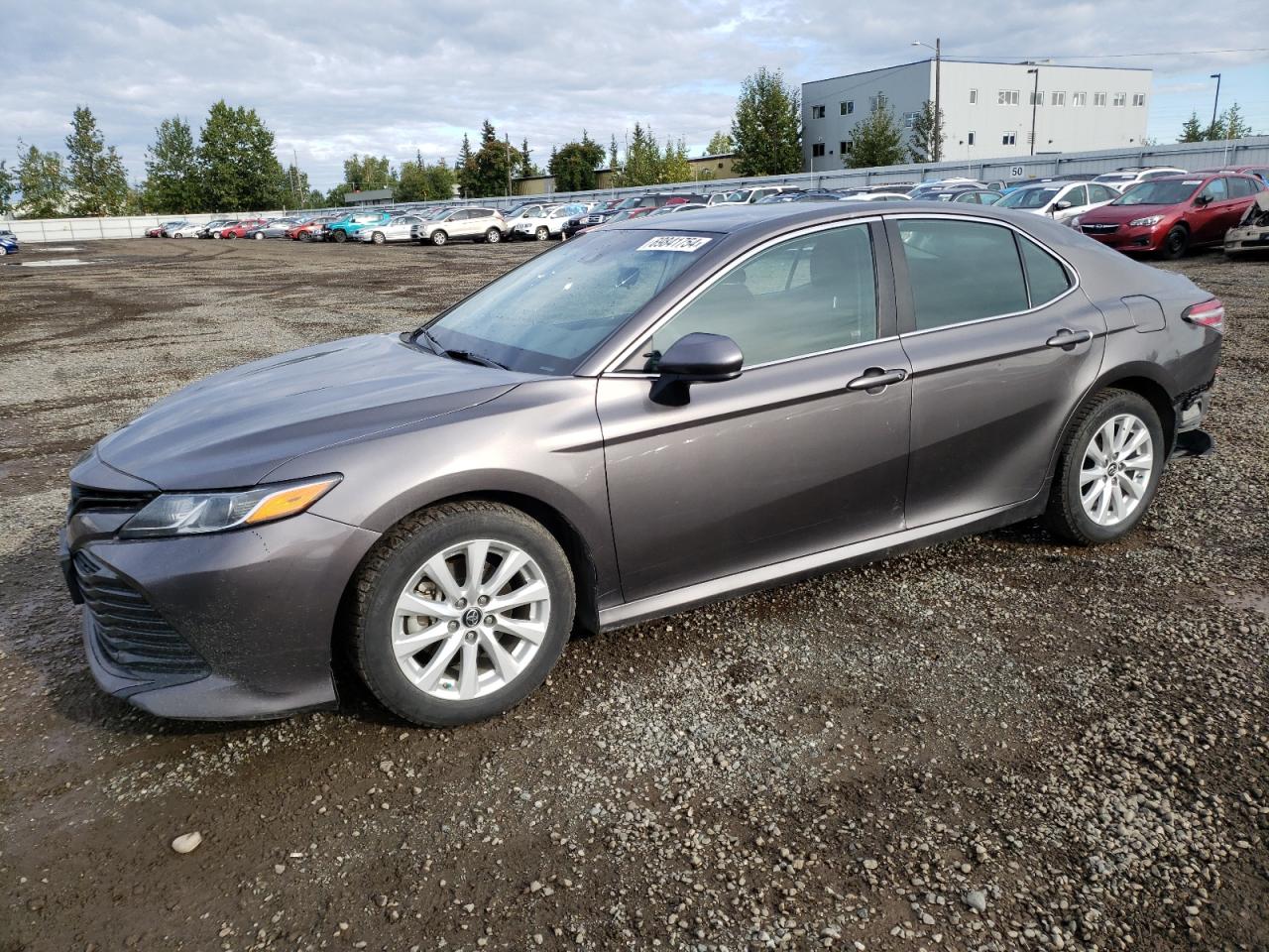 4T1B11HK9JU107359 2018 TOYOTA CAMRY - Image 1