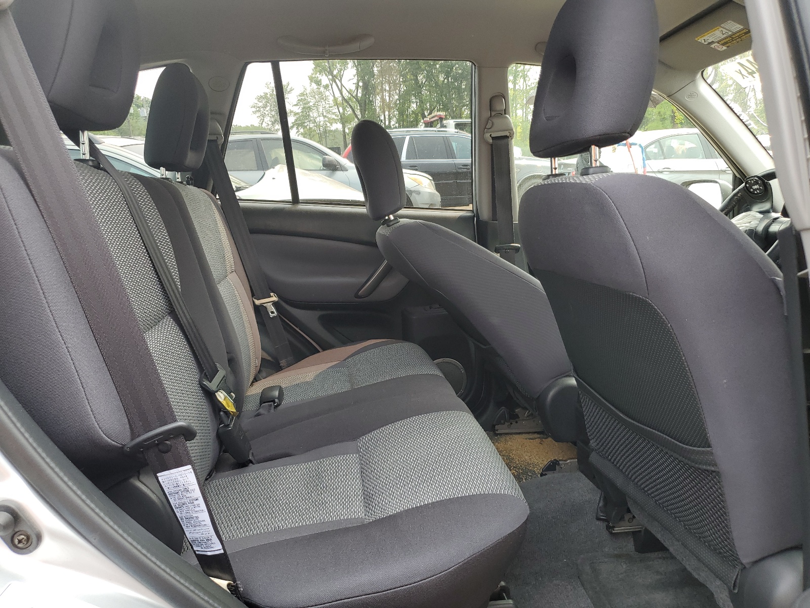 JTEHD20V440001488 2004 Toyota Rav4