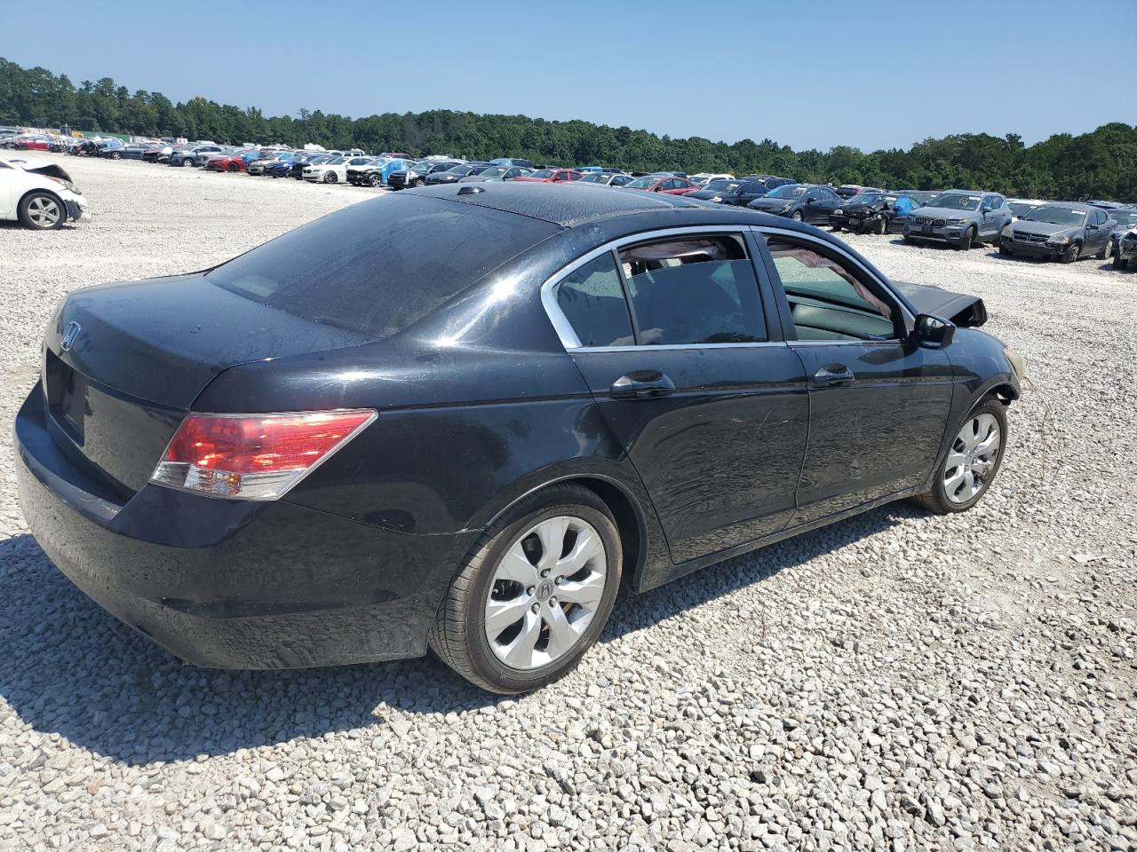 2009 Honda Accord - Image 3
