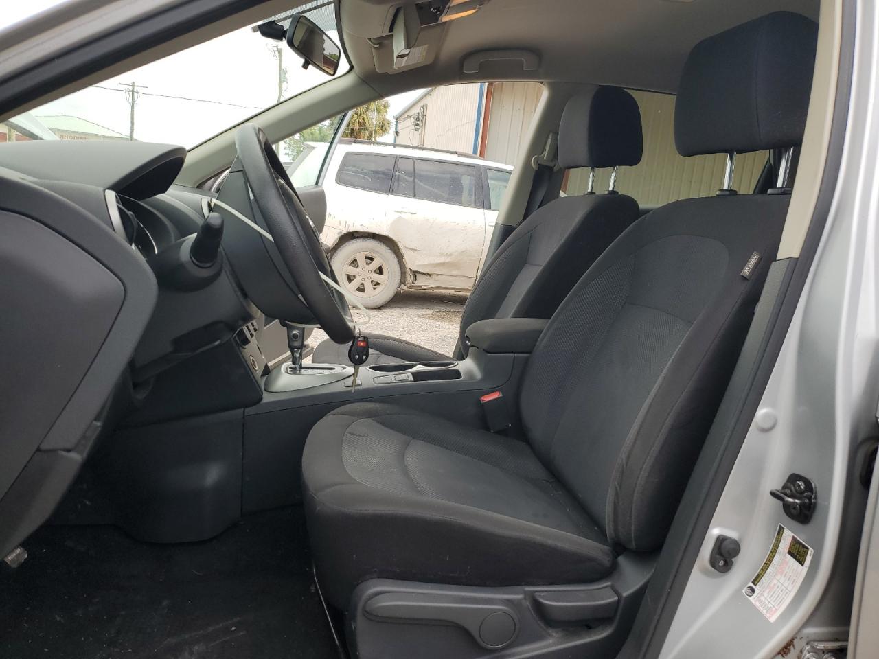 2015 Nissan Rogue Select S VIN: JN8AS5MT8FW660037 Lot: 67064164