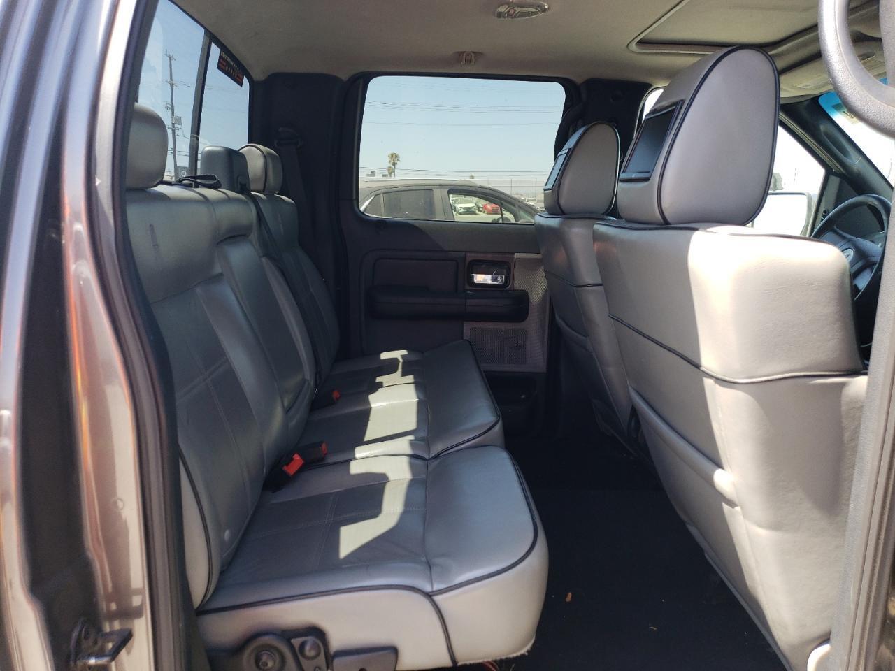 2006 Lincoln Mark Lt VIN: 5LTPW165X6FJ16668 Lot: 68039864