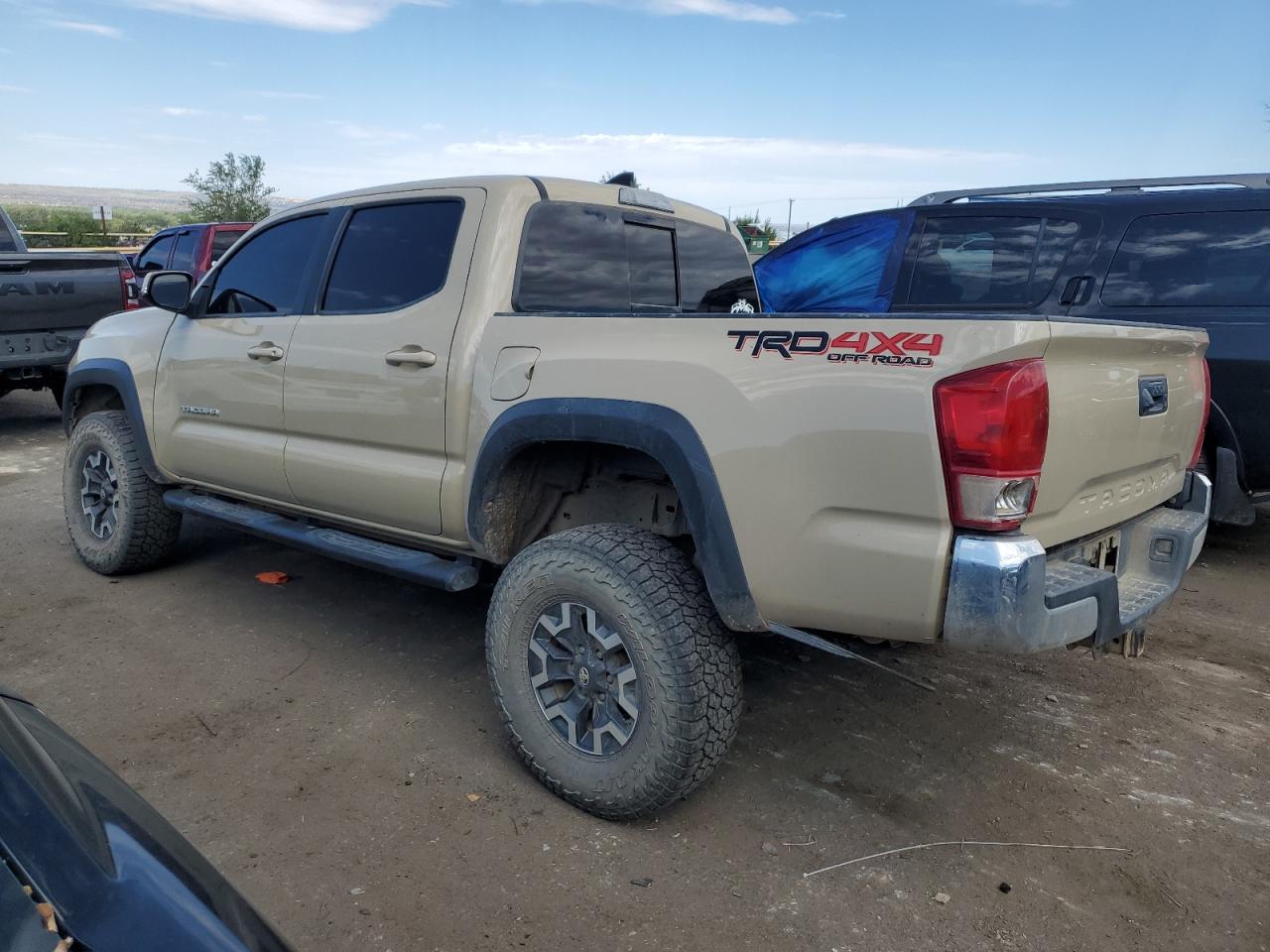 2017 Toyota Tacoma Double Cab VIN: 3TMCZ5AN1HM081738 Lot: 69482514