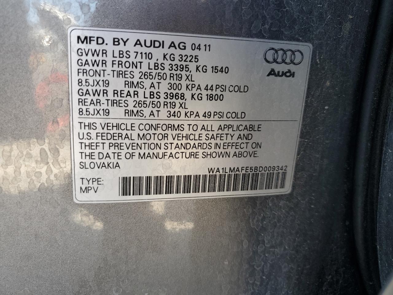 WA1LMAFE5BD009342 2011 Audi Q7 Premium Plus