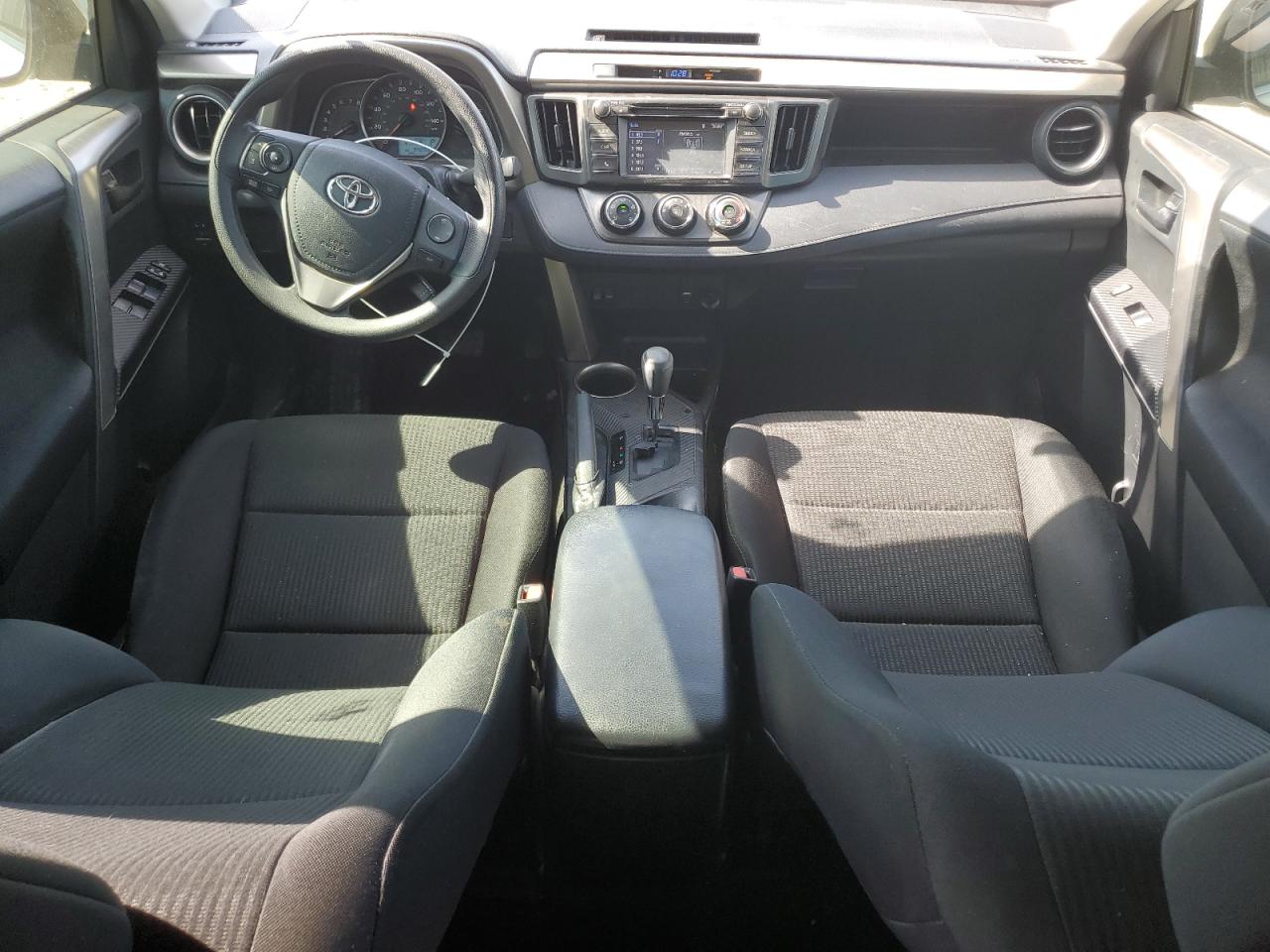 2015 Toyota RAV 4 - Image 8