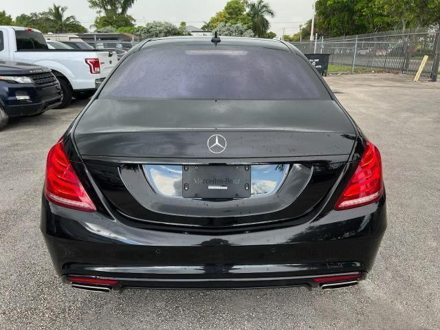 2017 Mercedes-Benz S 550 vin: WDDUG8CB9HA306313