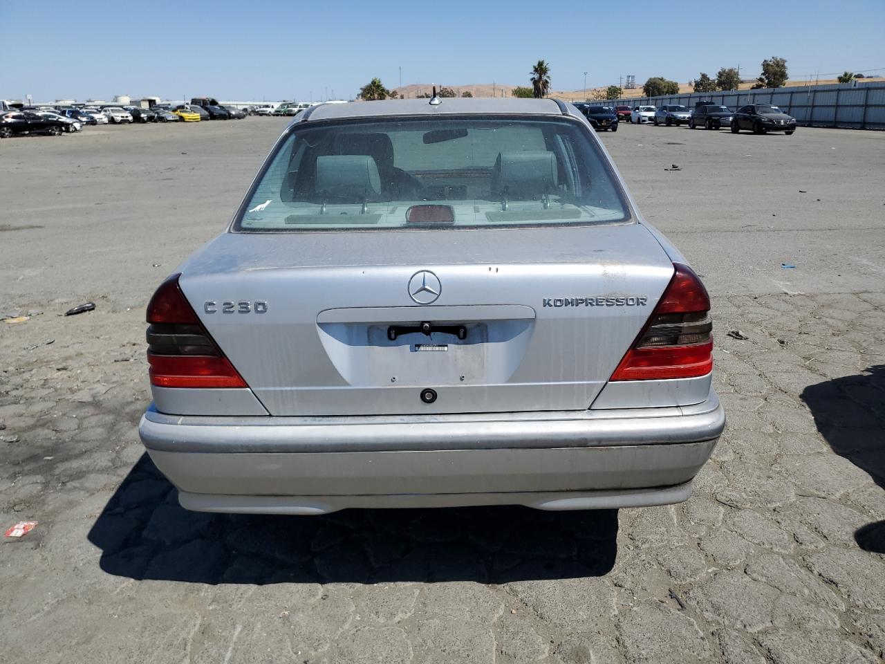 2000 Mercedes-Benz C 230 VIN: WDBHA24G8YA867251 Lot: 69168474